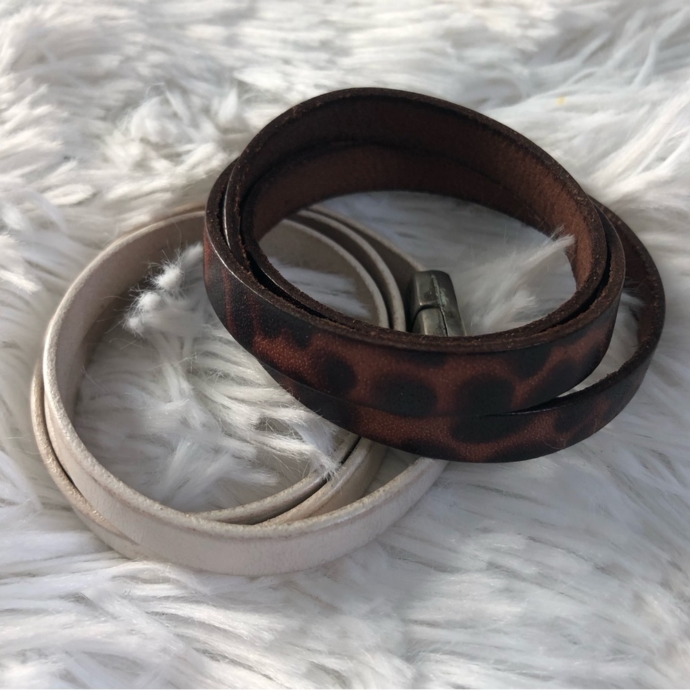 🩶5/$30 Brown Leopard and White Leather Wrap Bracelets with Silver Clasp